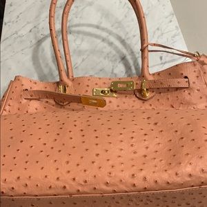Large Light Pink Ostrich Imprinted Handbag